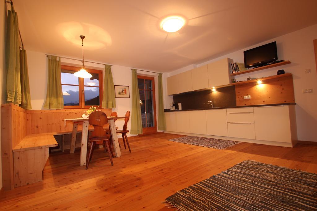 Mitterhof Apartment Ултимо Стая снимка